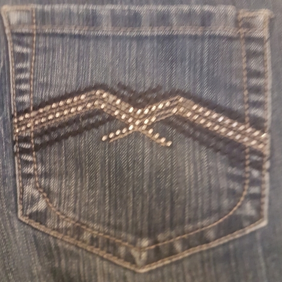 👖 Santana Gemstone Blue Jeans - Picture 7 of 9